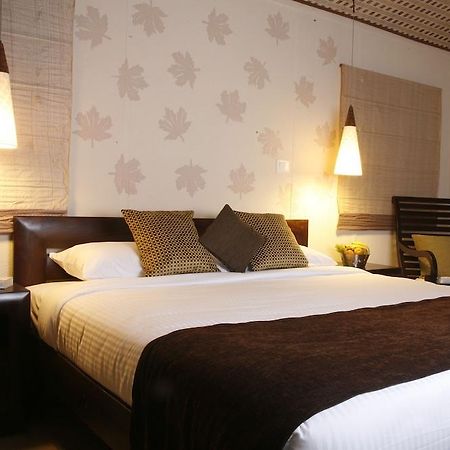 Aamod Resort Шимла Экстерьер фото