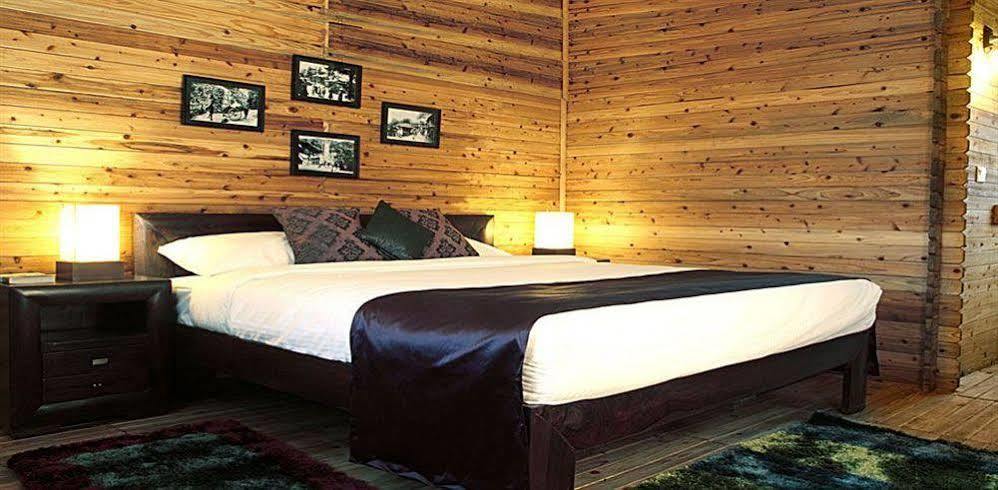 Aamod Resort Шимла Экстерьер фото